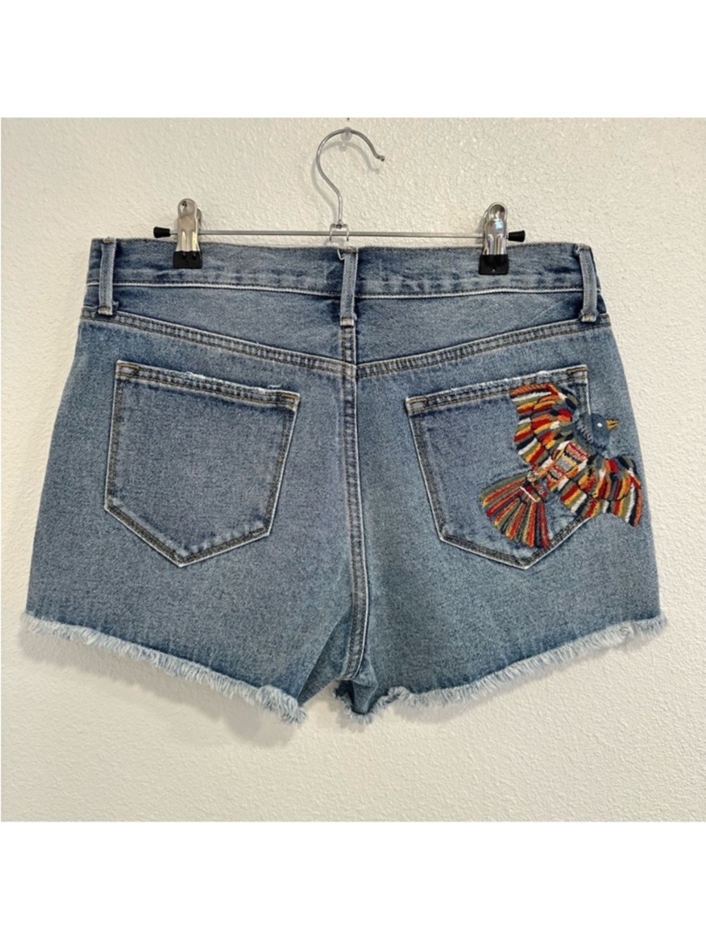 Driftwood Goldie Jean shorts Sz 28, EUC,  High-Rise, embroidery